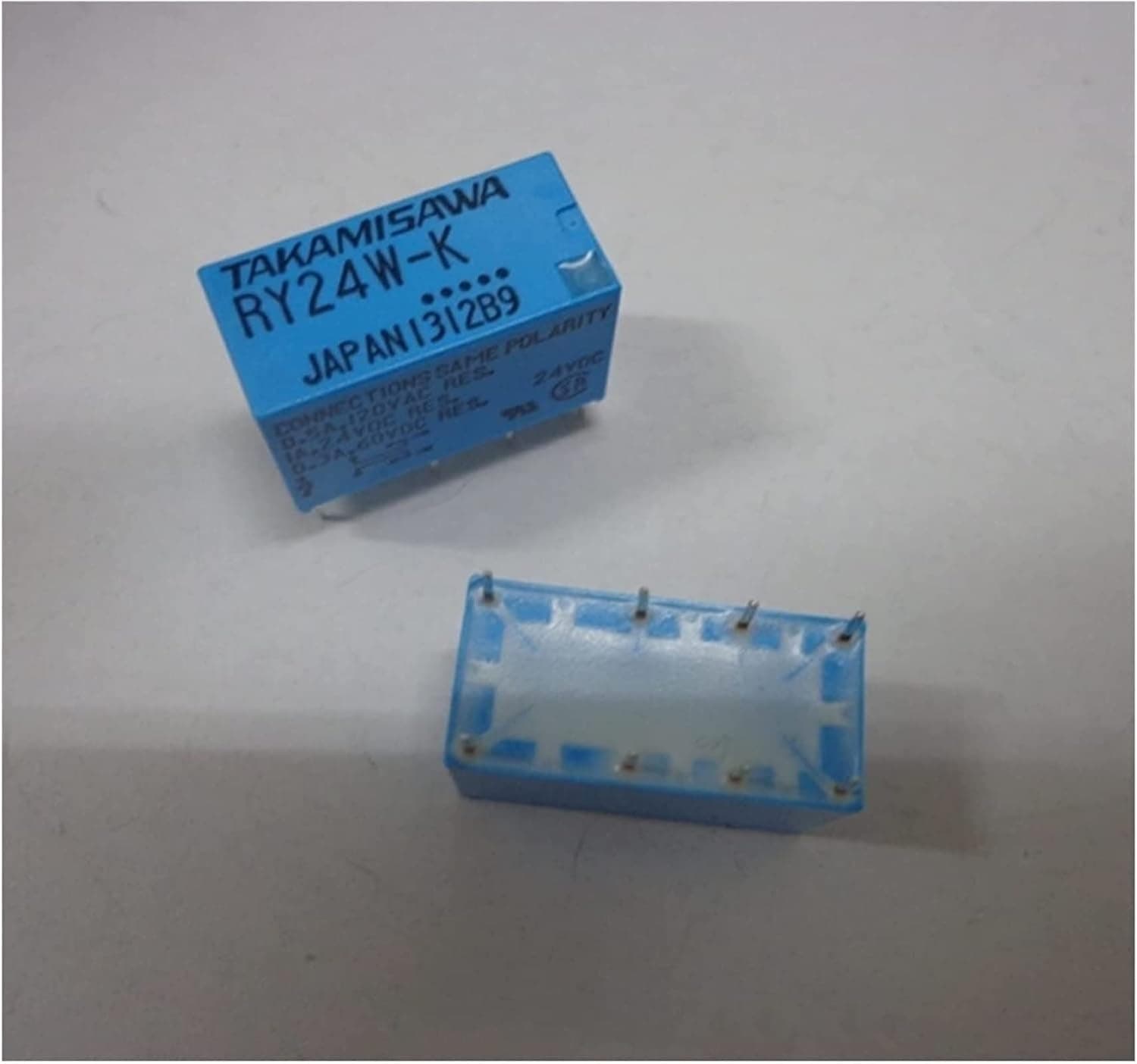 Relay 100Pcs RY5W-K 5VDC RY12W-K 12VDC RY24W-K 24VDC DIP-8 1A 5V 12V 24V Signal