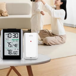 Indoor Temperature Humidity Meter with RF Sensing for Home Use